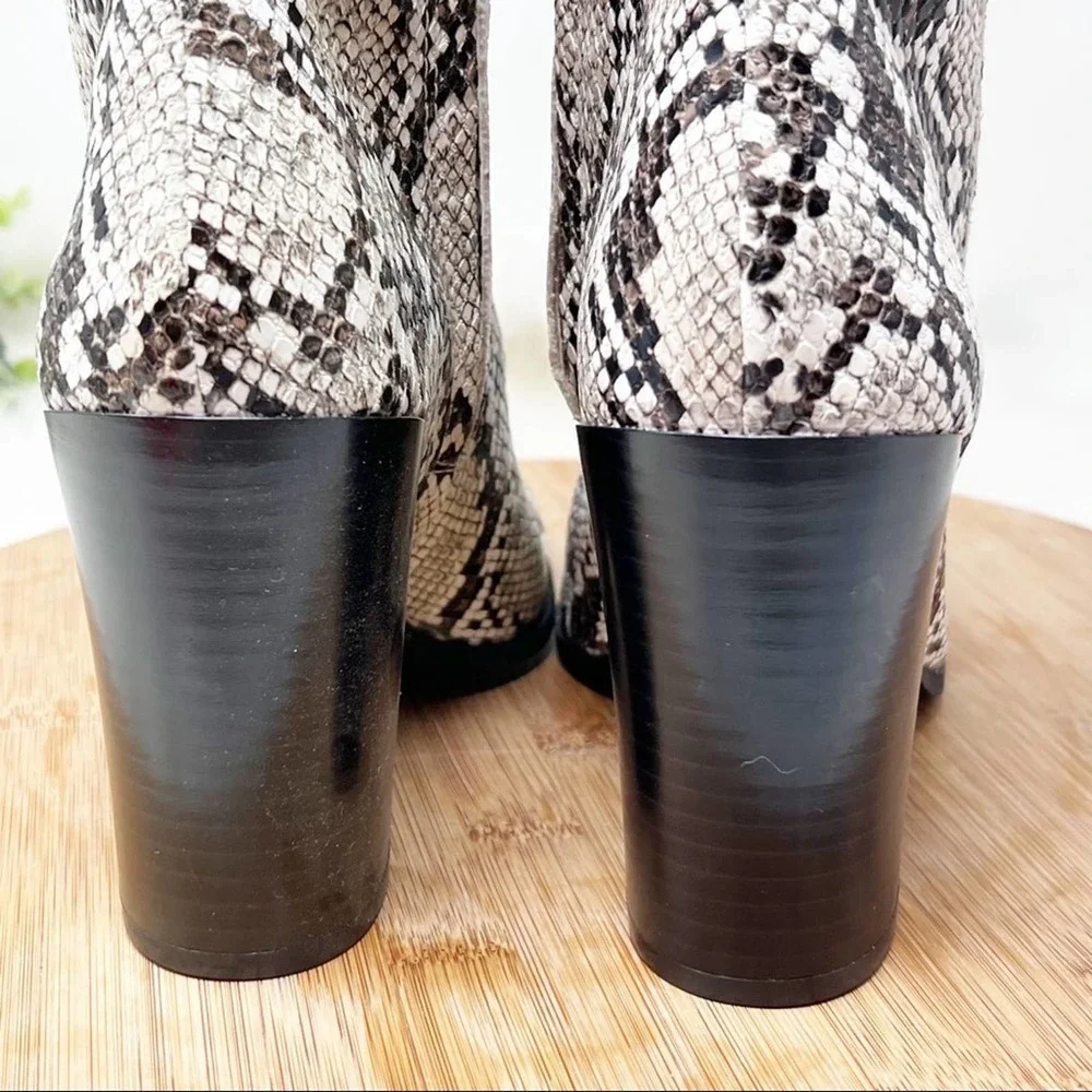 Kenneth Cole Justin Snake Skin Knee High Boots white and black size 6 - Picture 3 of 10